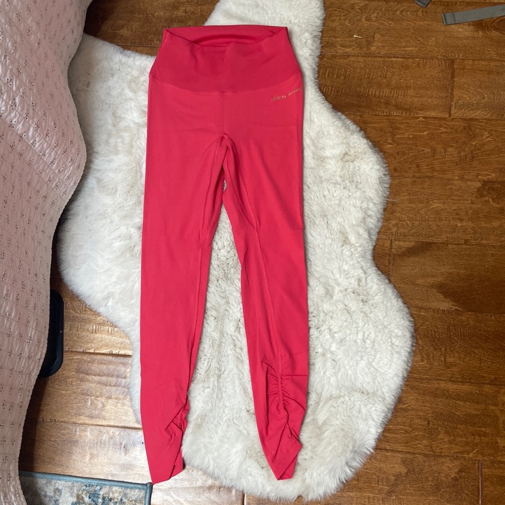 Whitney simmons x gymshark launch 2 pink leggings